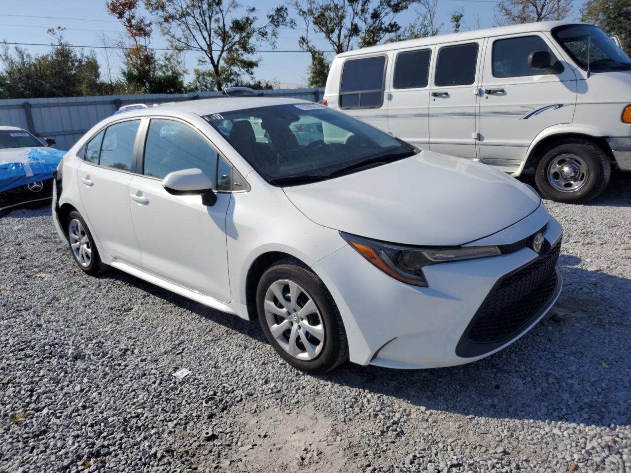 2021 TOYOTA COROLLA