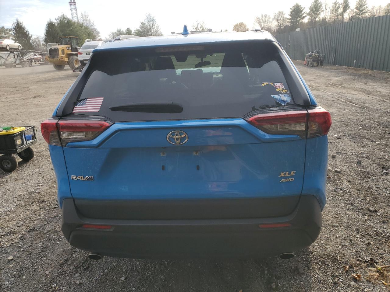 2019 TOYOTA RAV4