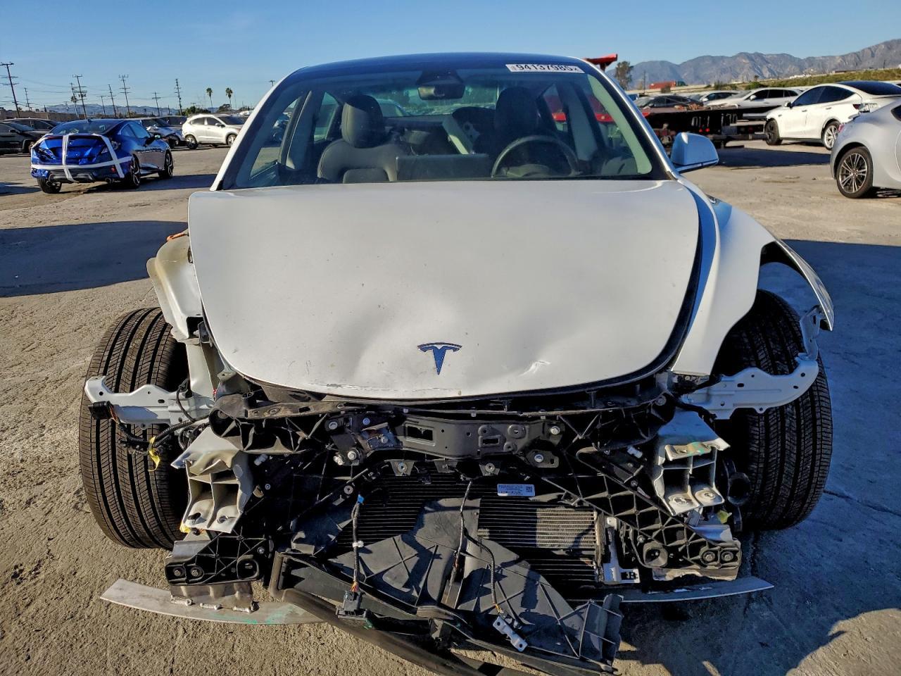 2019 TESLA MODEL 3