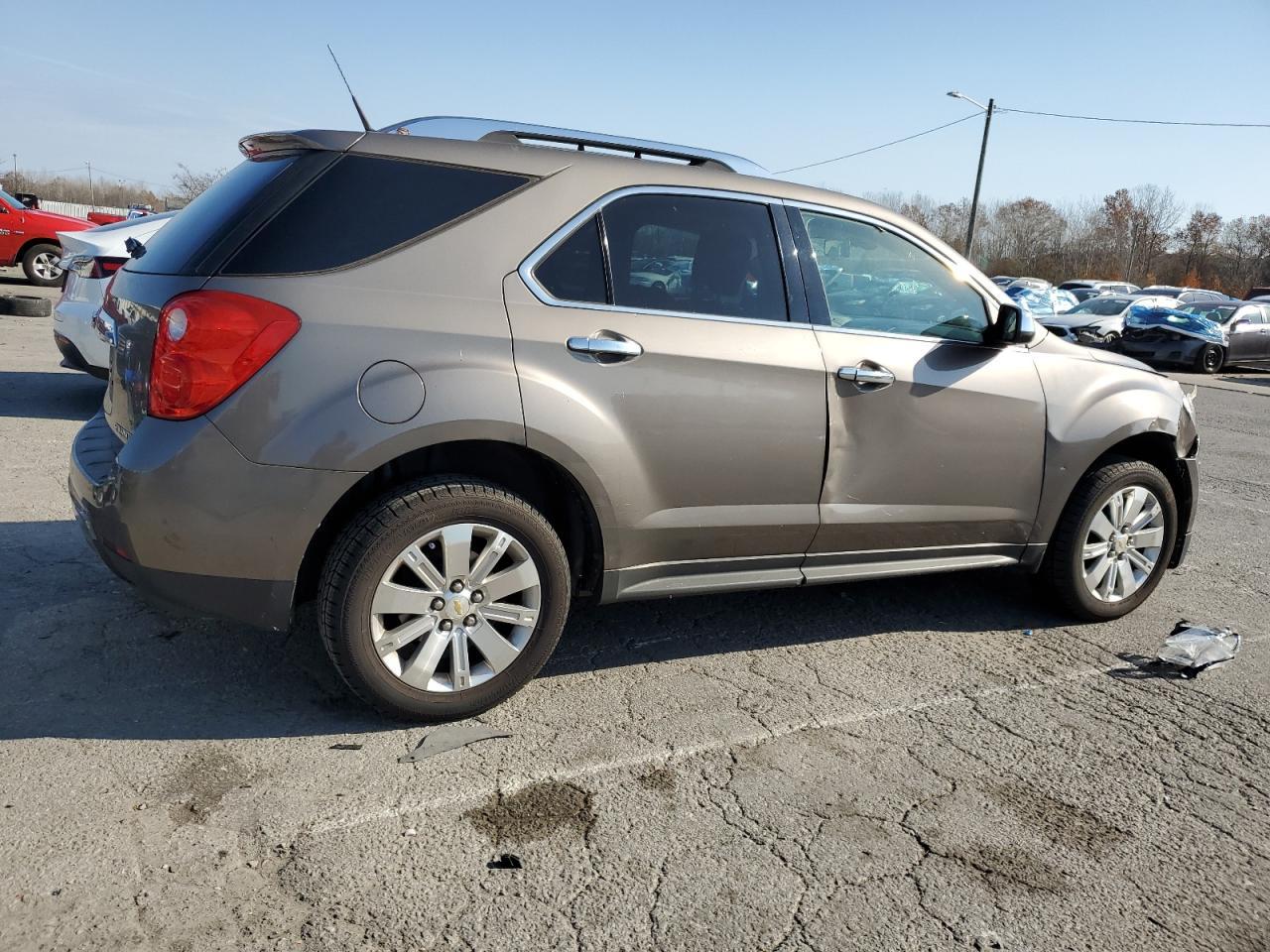 2011 CHEVROLET EQUINOX