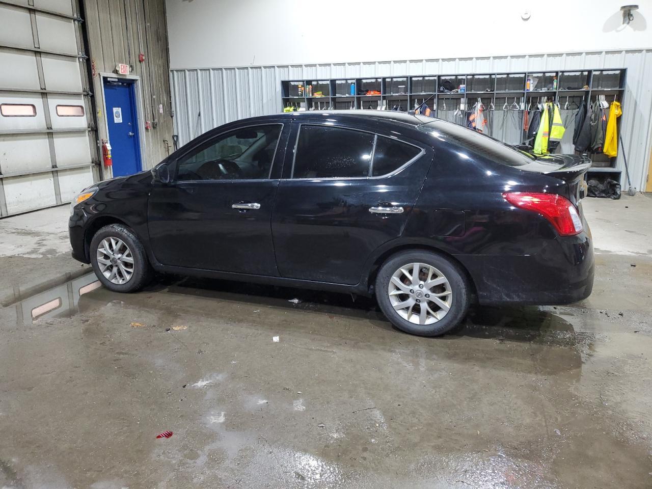 2018 NISSAN VERSA