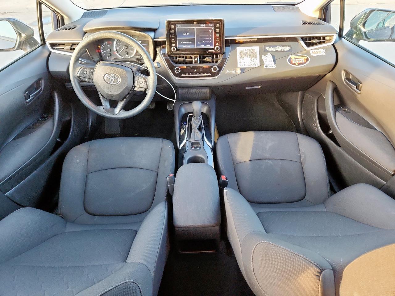 2022 TOYOTA COROLLA