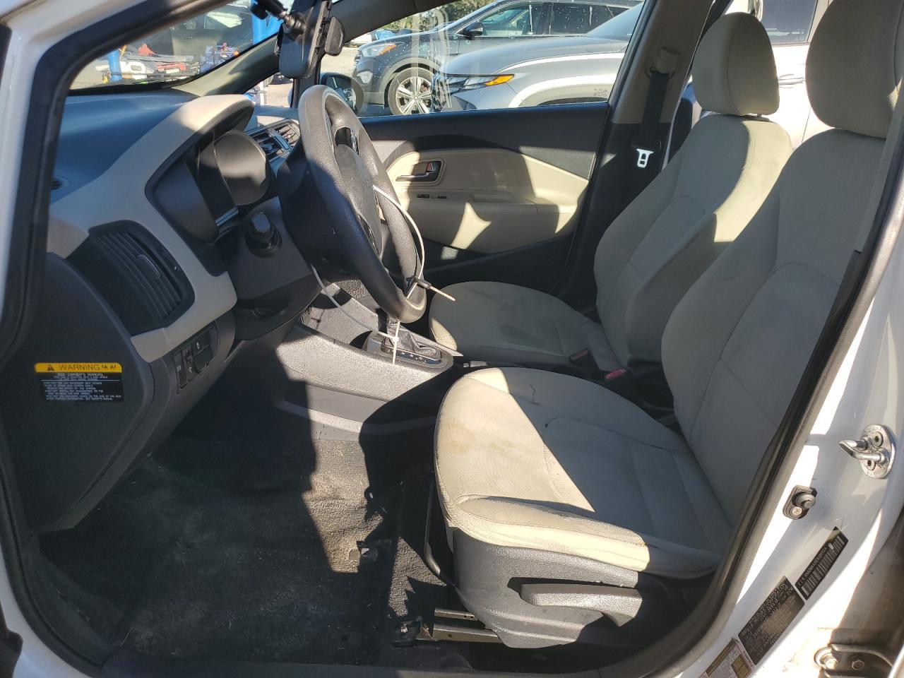 2013 KIA RIO
