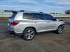 2011 TOYOTA HIGHLANDER