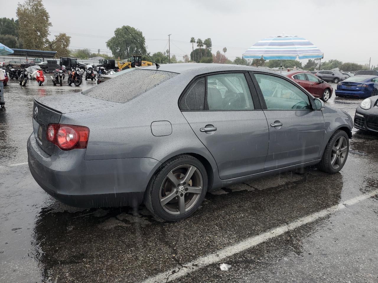 2009 VOLKSWAGEN JETTA