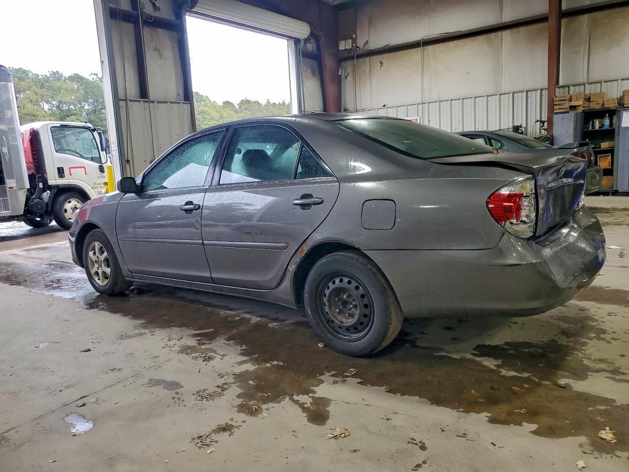 2005 TOYOTA CAMRY