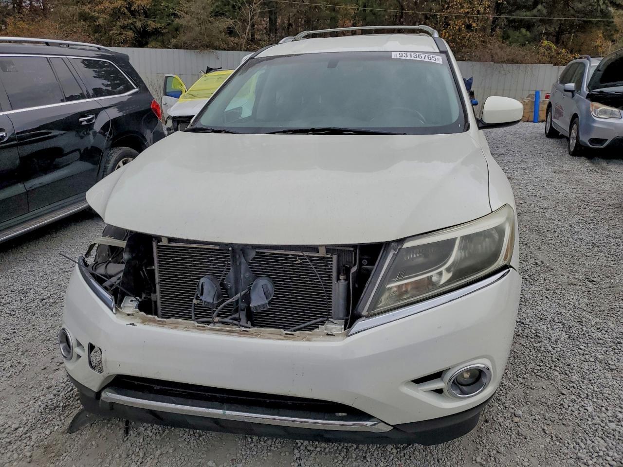 2013 NISSAN PATHFINDER