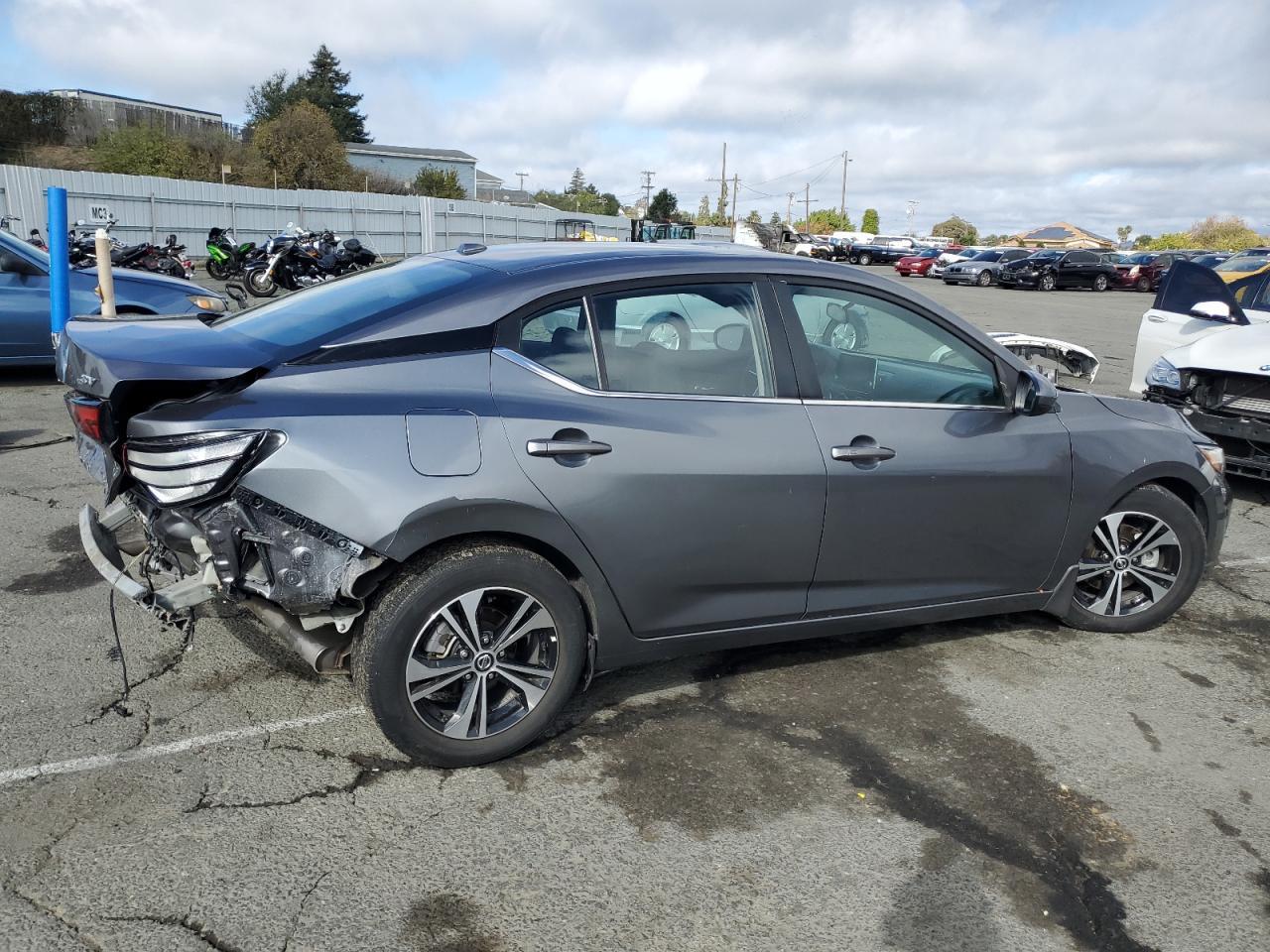 2022 NISSAN SENTRA