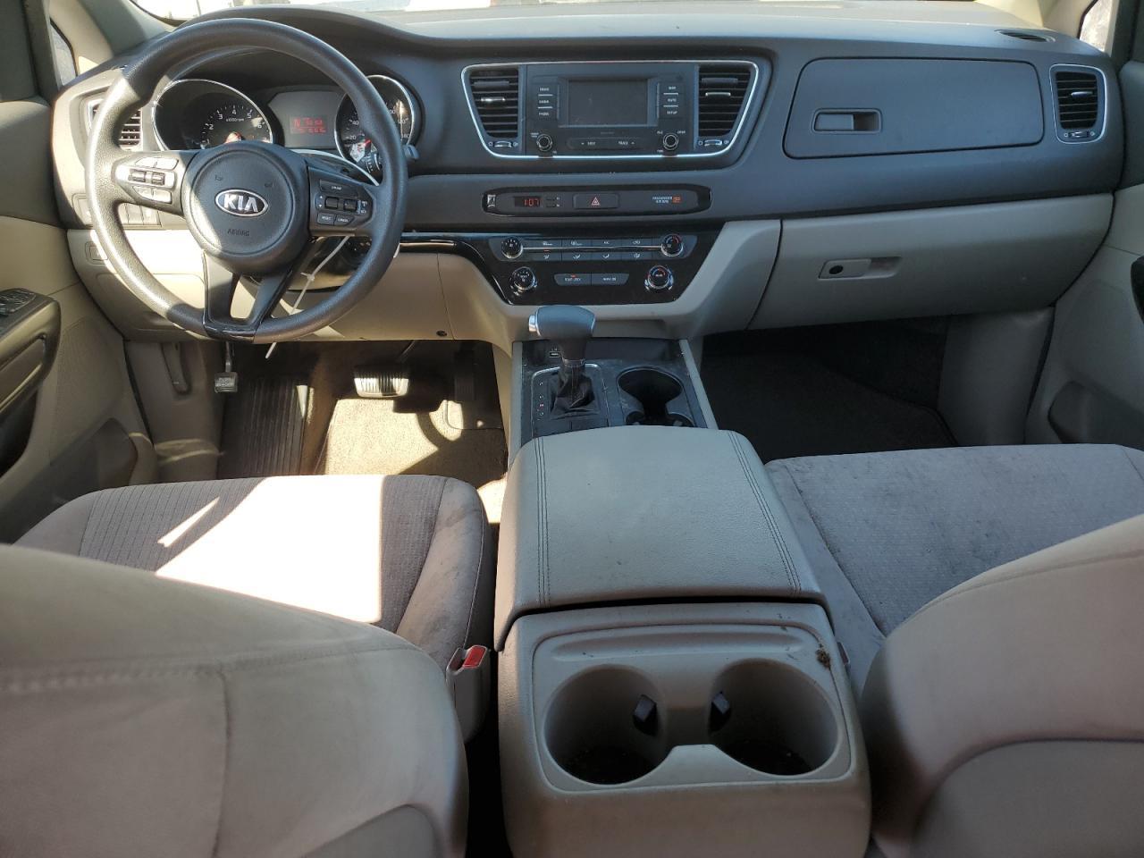 2017 KIA SEDONA