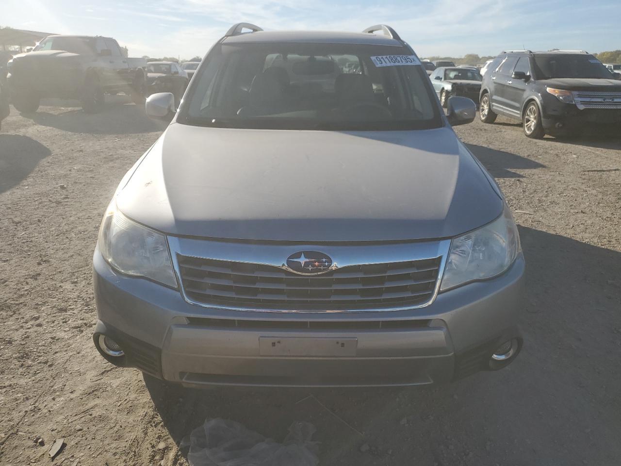 2010 SUBARU FORESTER