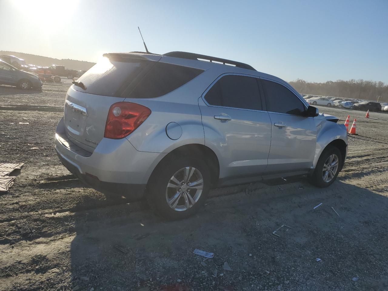 2011 CHEVROLET EQUINOX