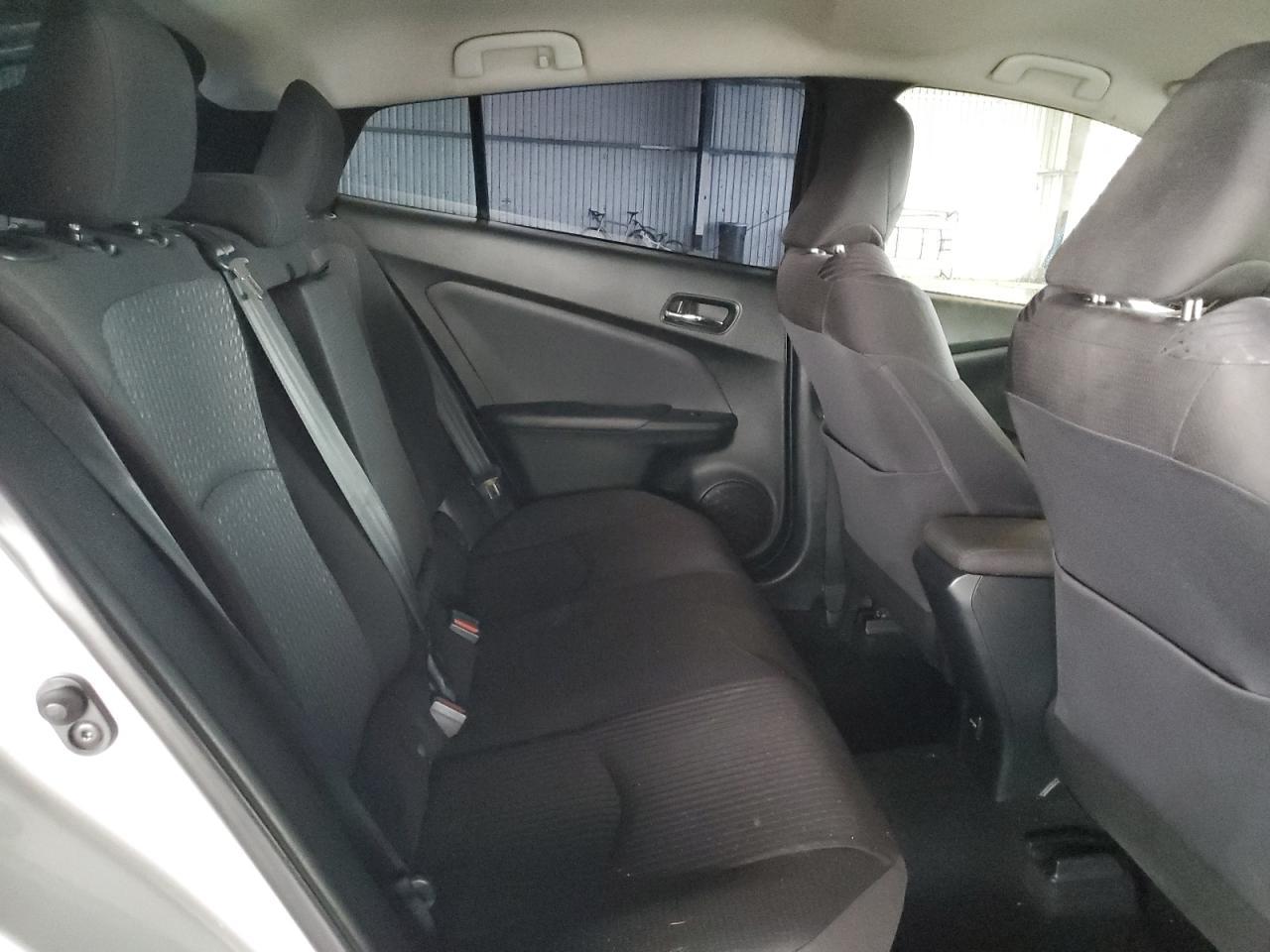 2017 TOYOTA PRIUS