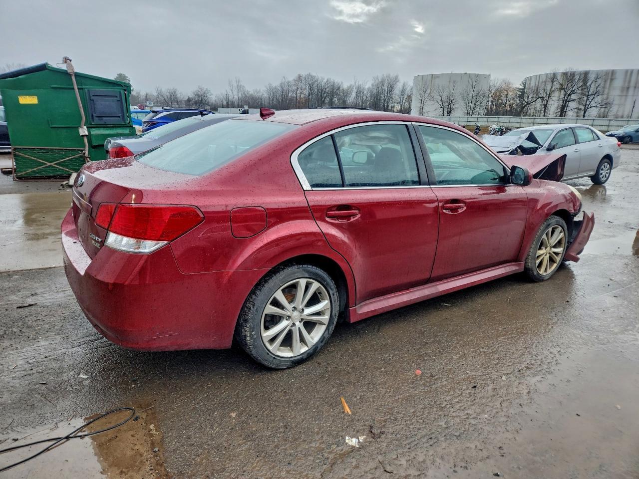 2013 SUBARU Legacy