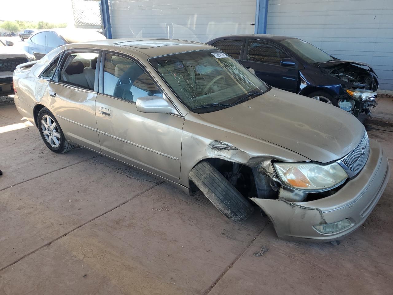 2000 TOYOTA Avalon