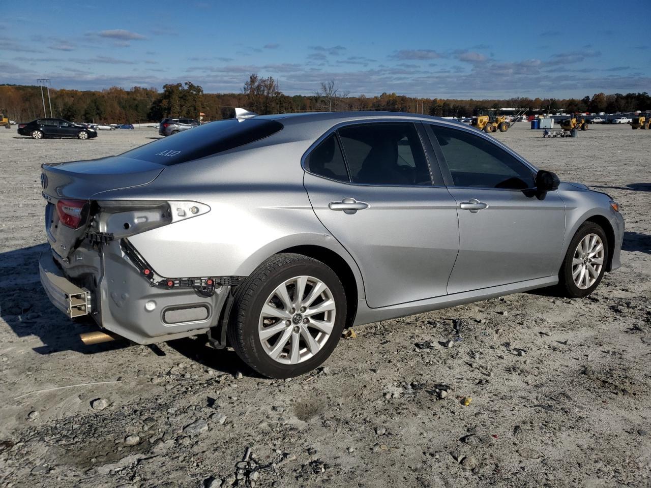 2019 TOYOTA CAMRY