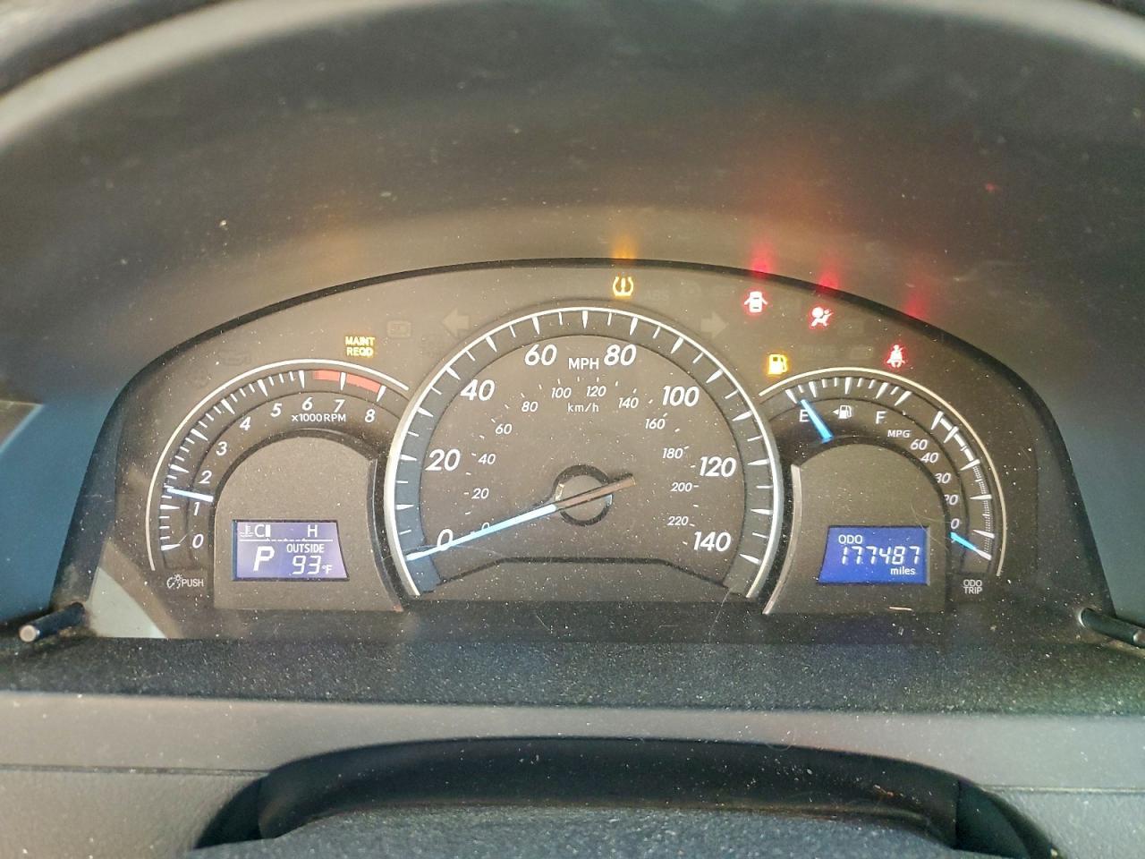 2012 TOYOTA CAMRY