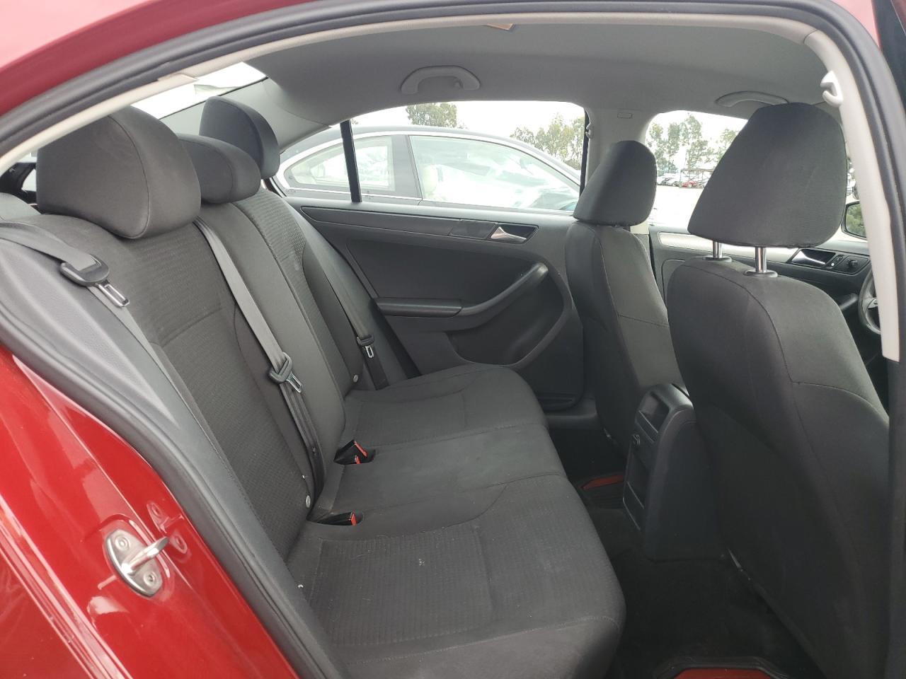 2016 VOLKSWAGEN JETTA
