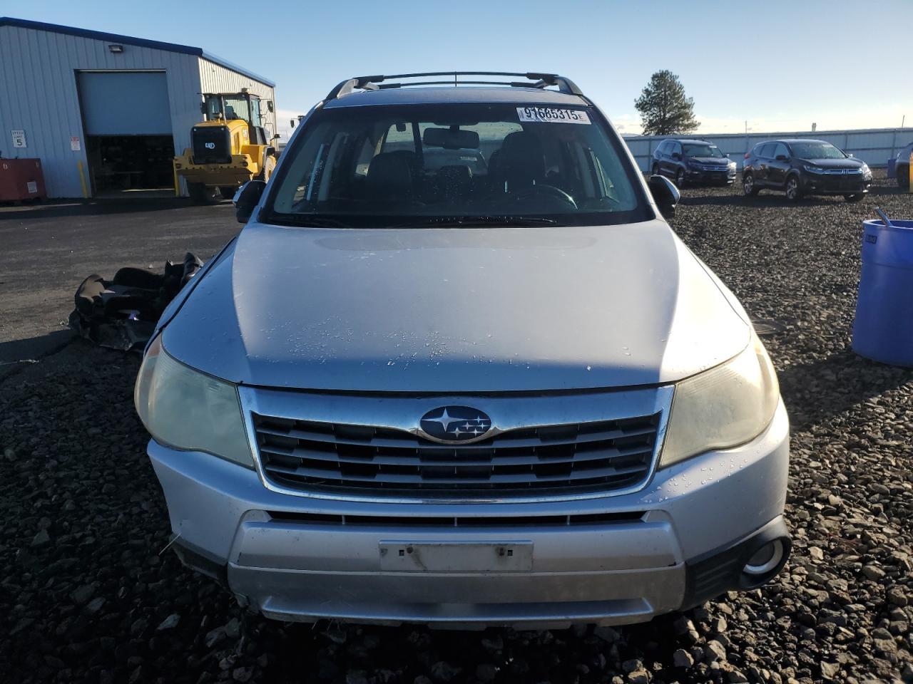 2010 SUBARU FORESTER