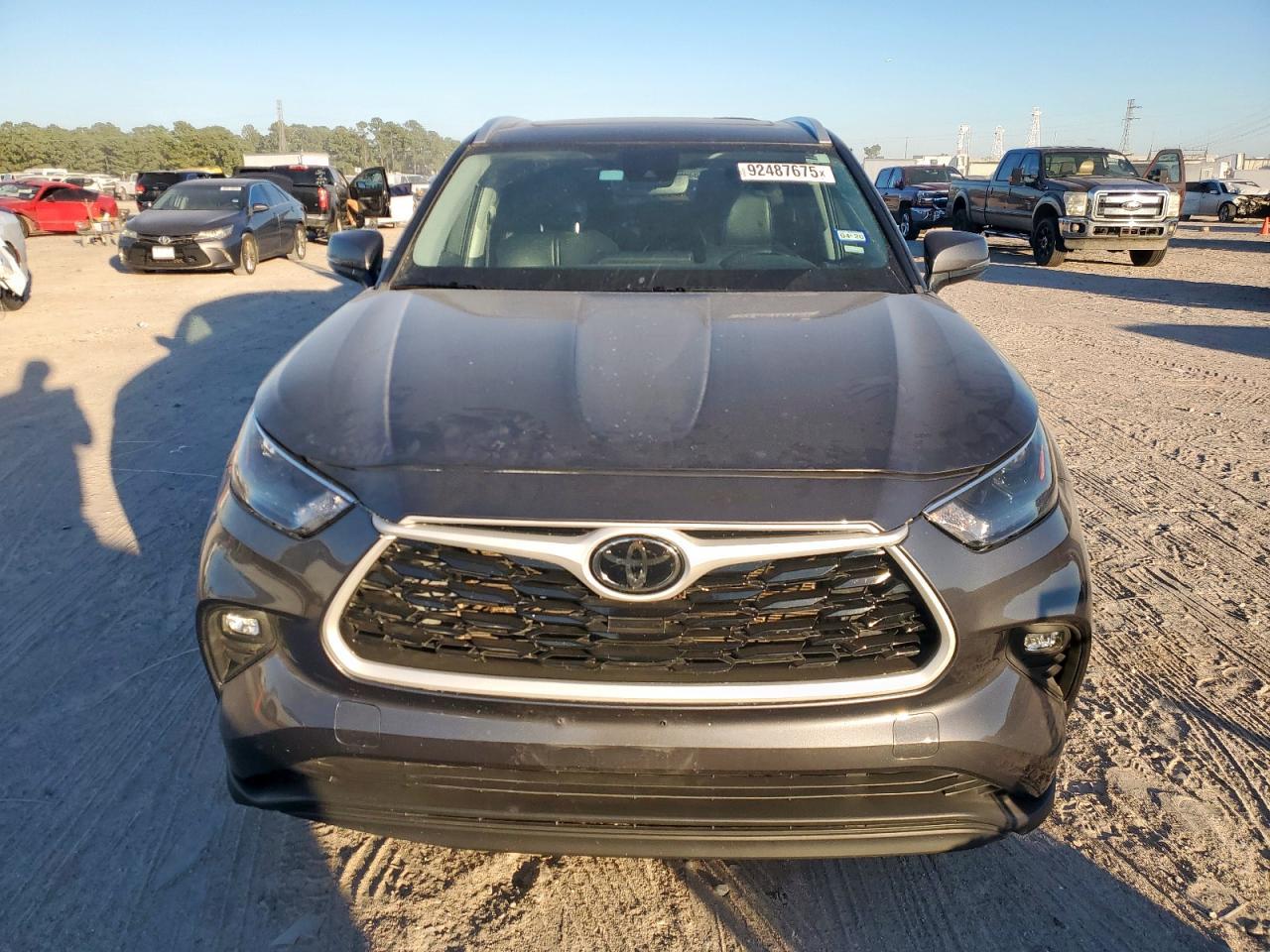 2022 TOYOTA HIGHLANDER
