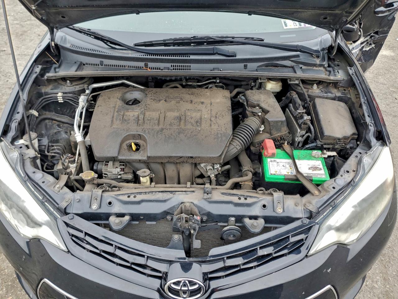 2015 TOYOTA COROLLA