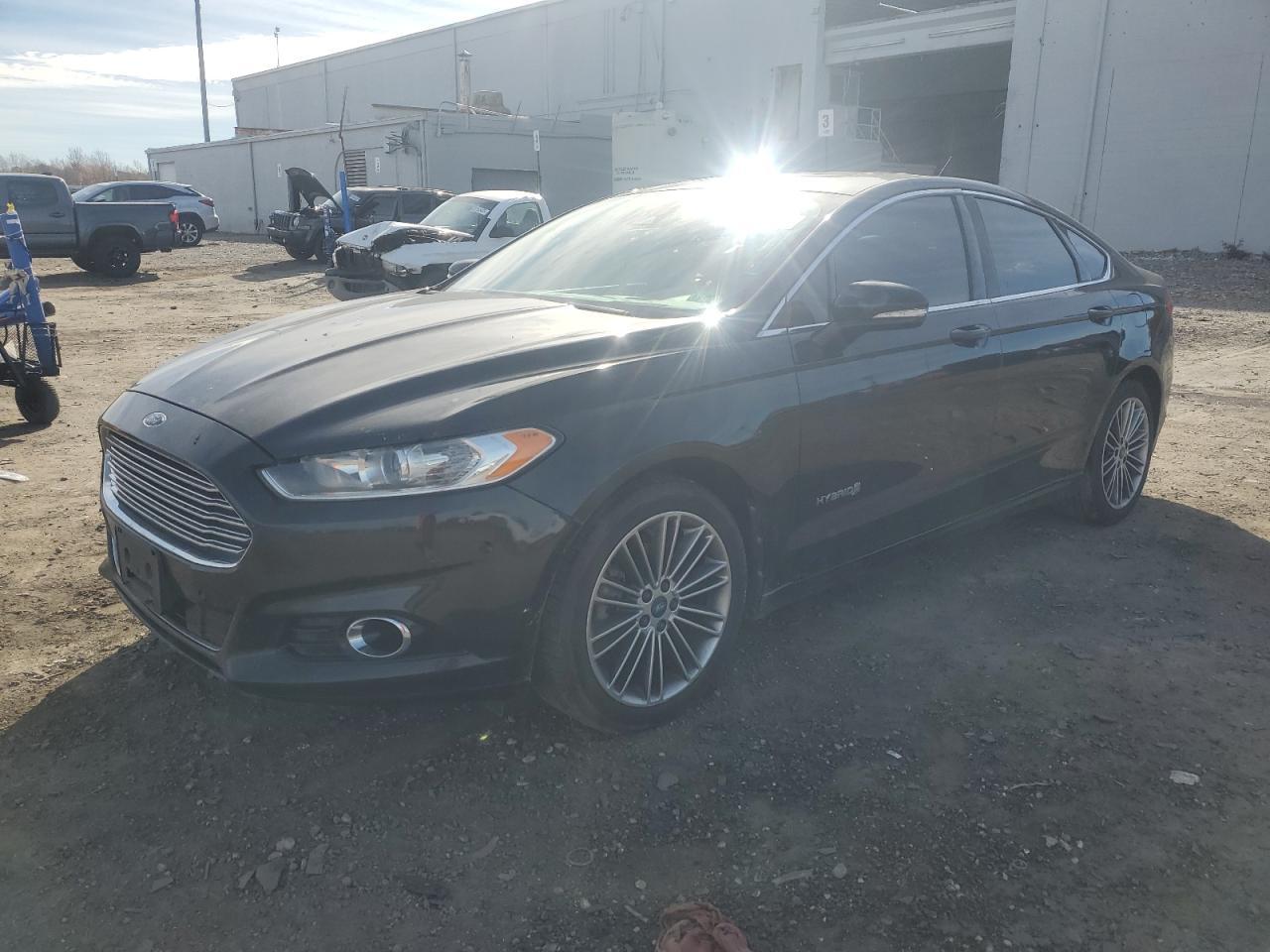 2013 FORD FUSION
