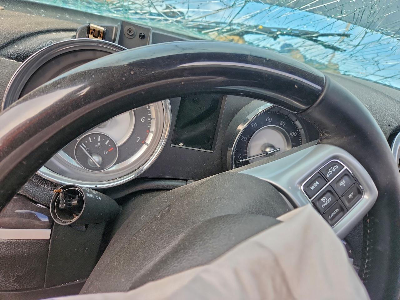 2014 CHRYSLER 300