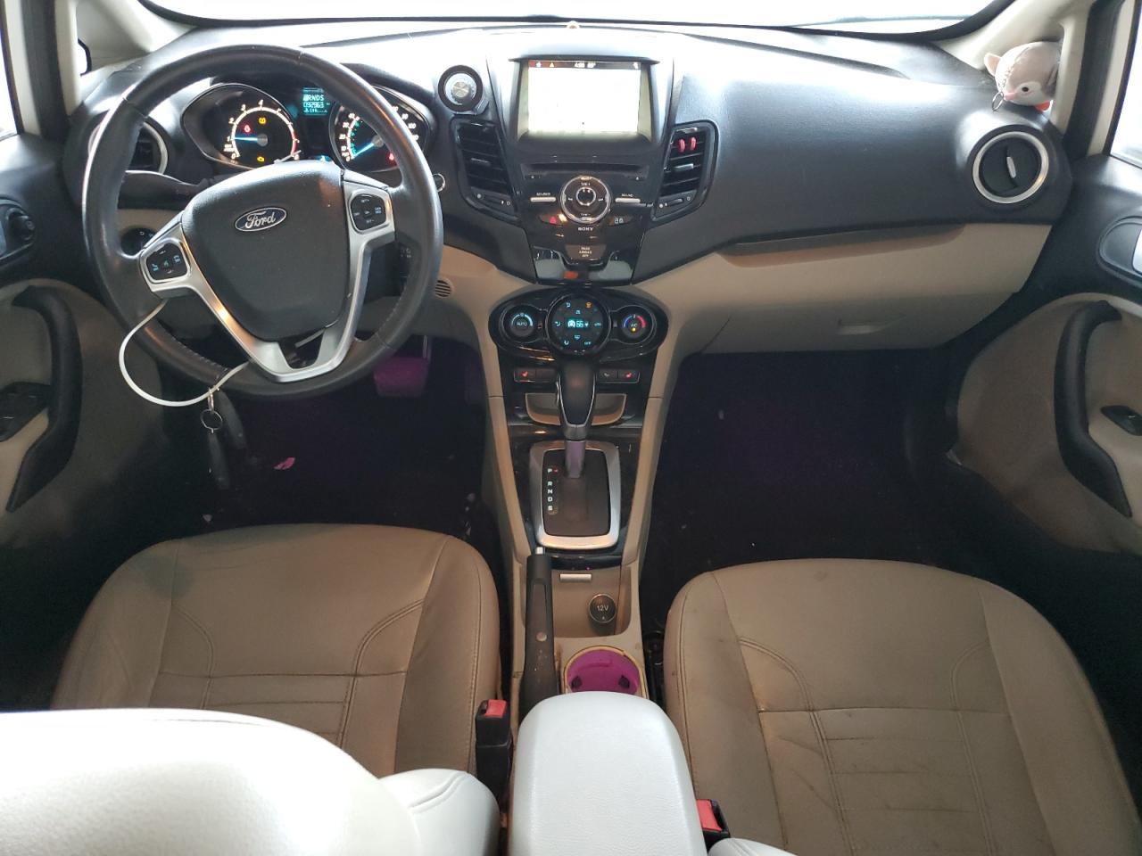2017 FORD Fiesta