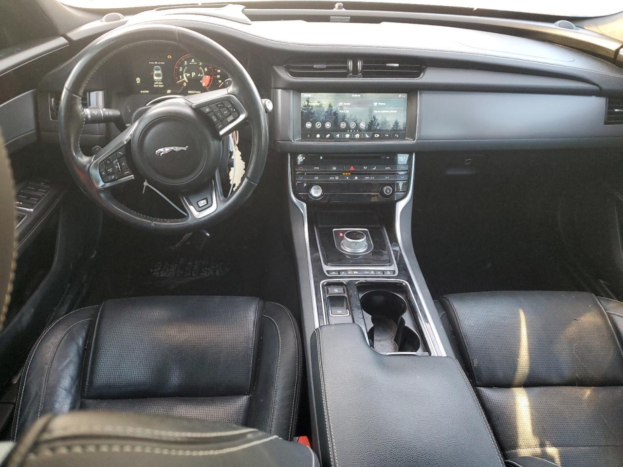 2016 JAGUAR XF