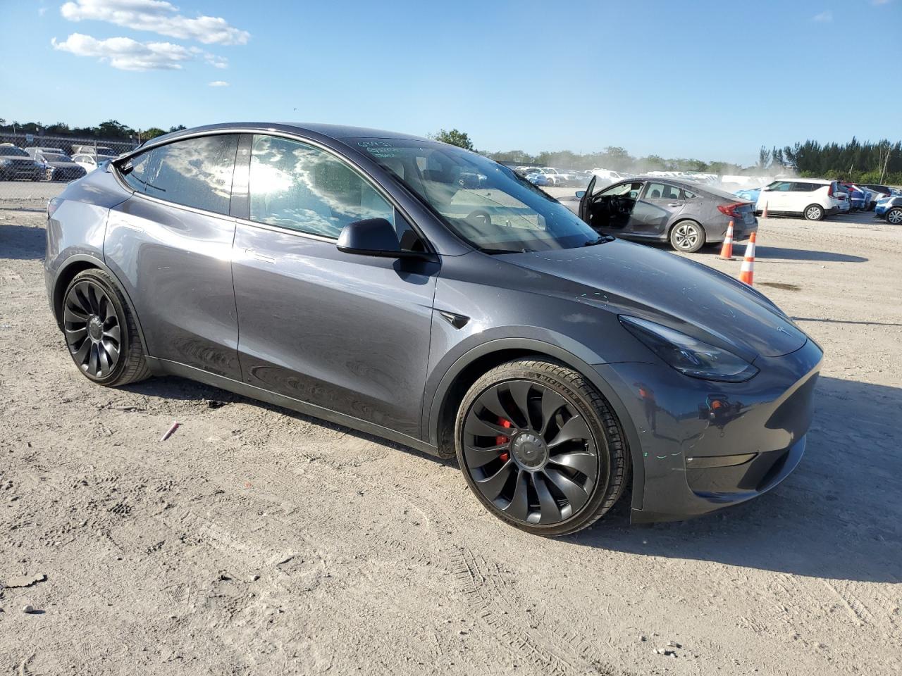 2022 TESLA MODEL Y