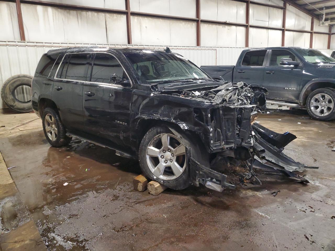2016 CHEVROLET Tahoe