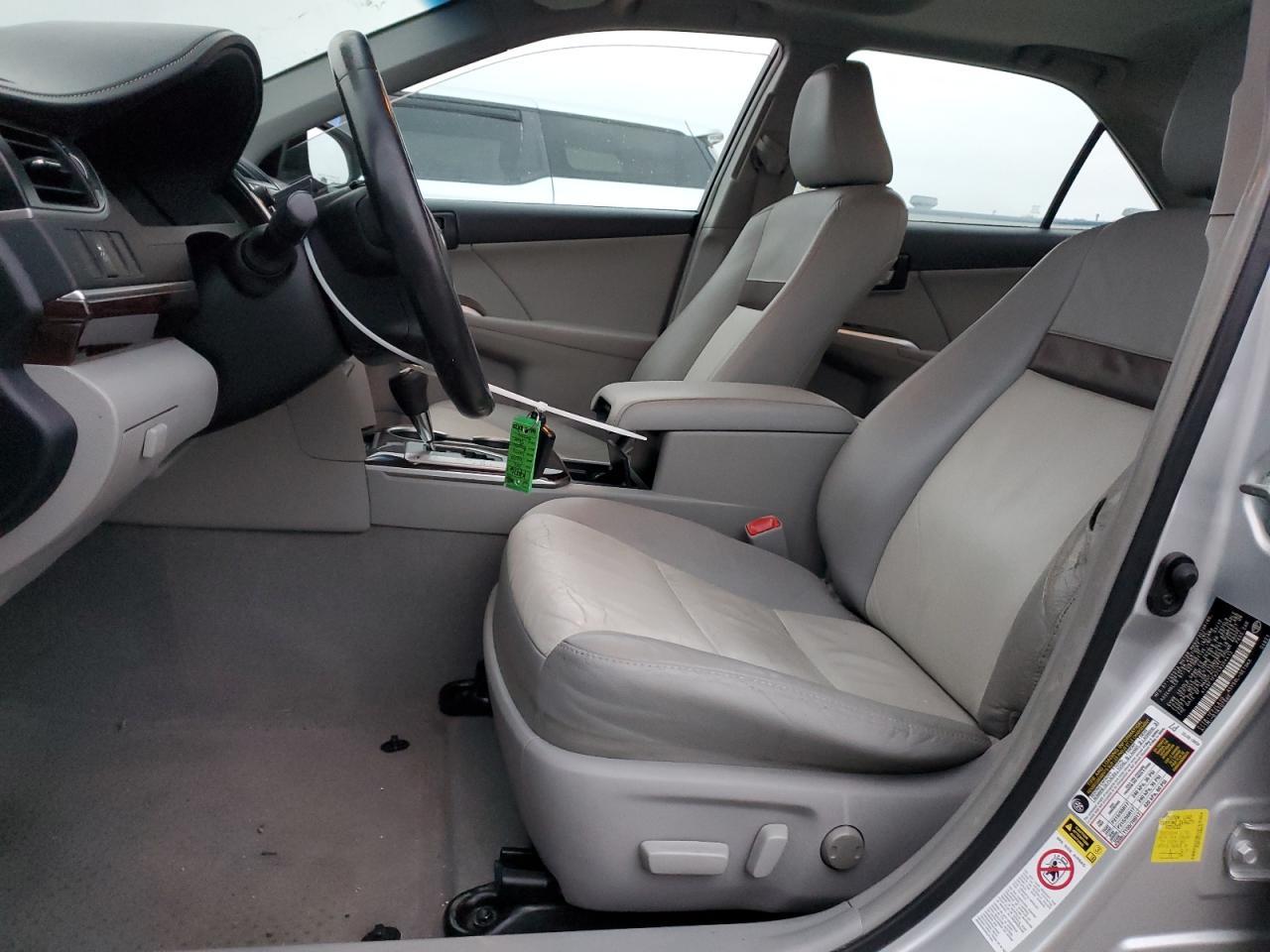2012 TOYOTA CAMRY