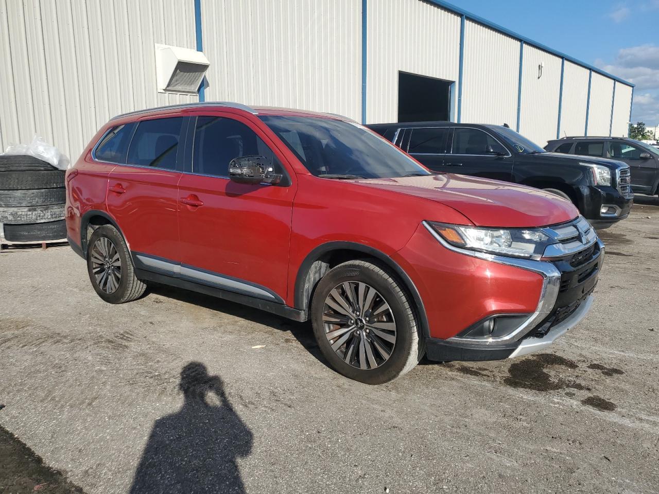 2019 MITSUBISHI outlander
