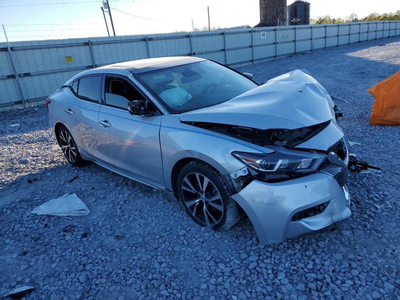 2018 NISSAN Maxima