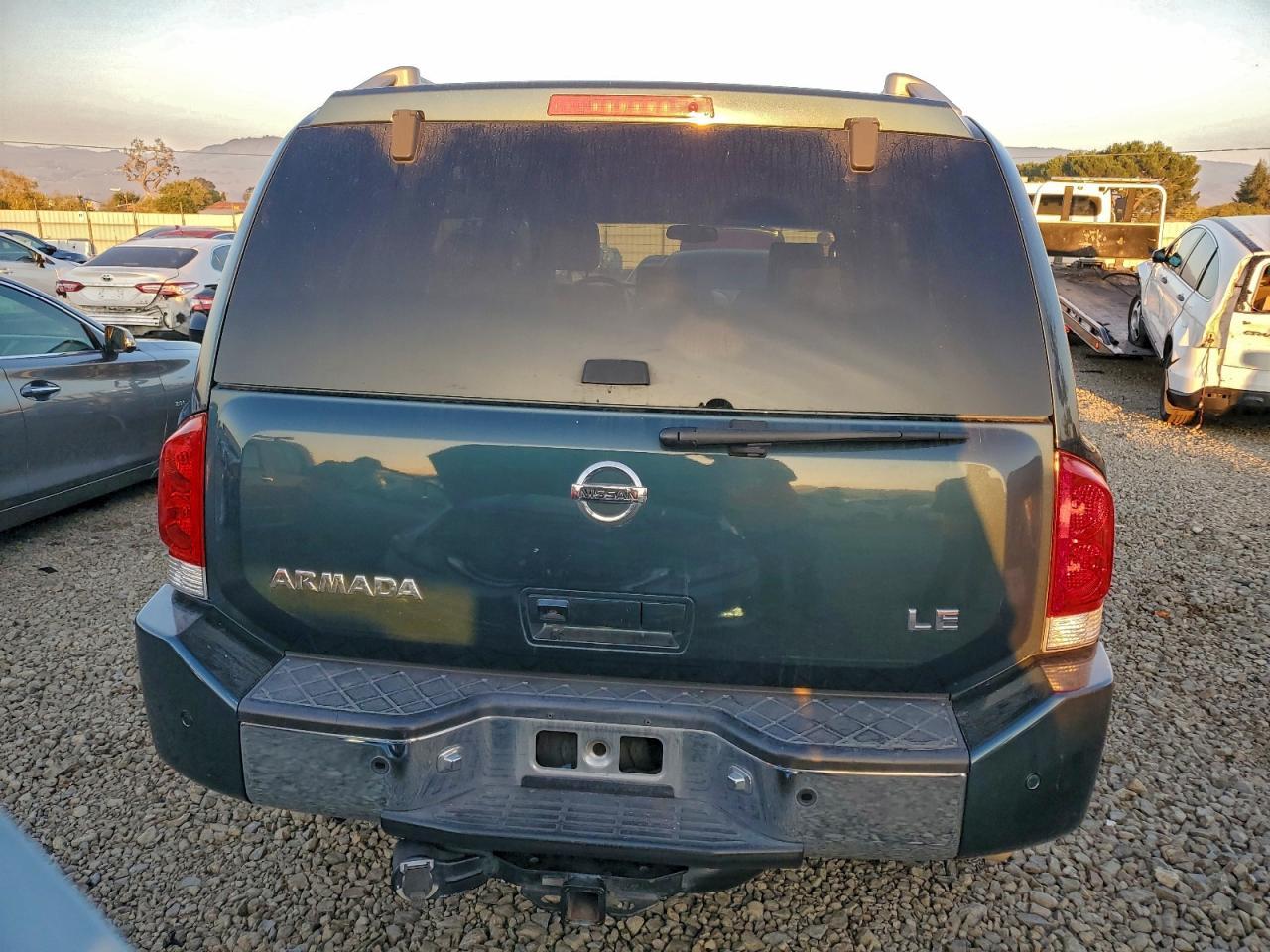 2005 NISSAN Armada
