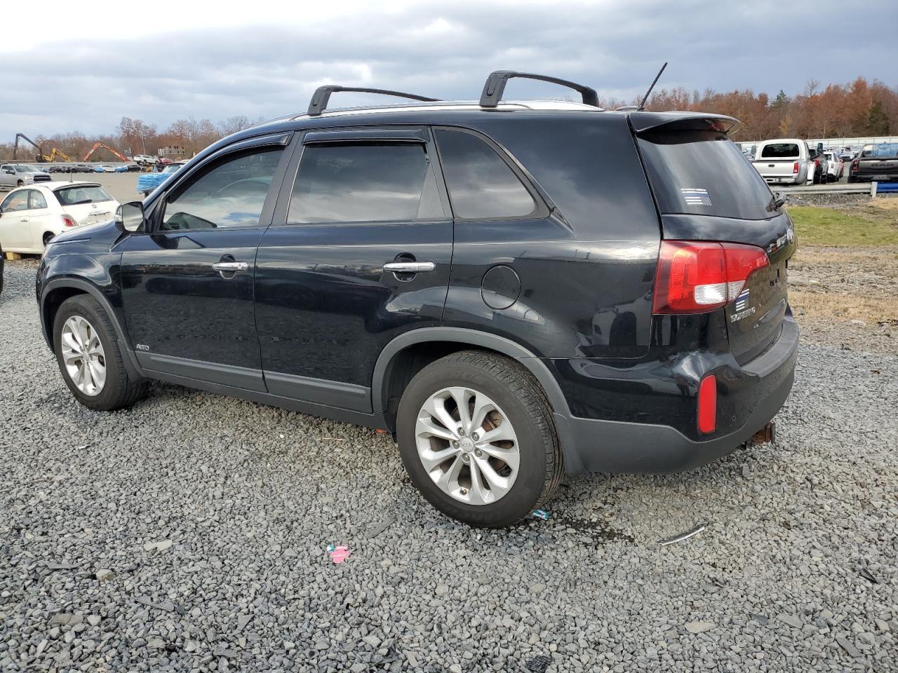 2014 KIA SORENTO