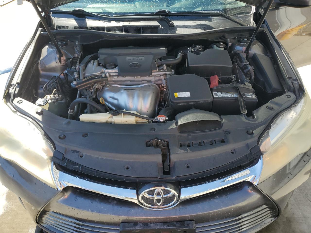 2016 TOYOTA CAMRY