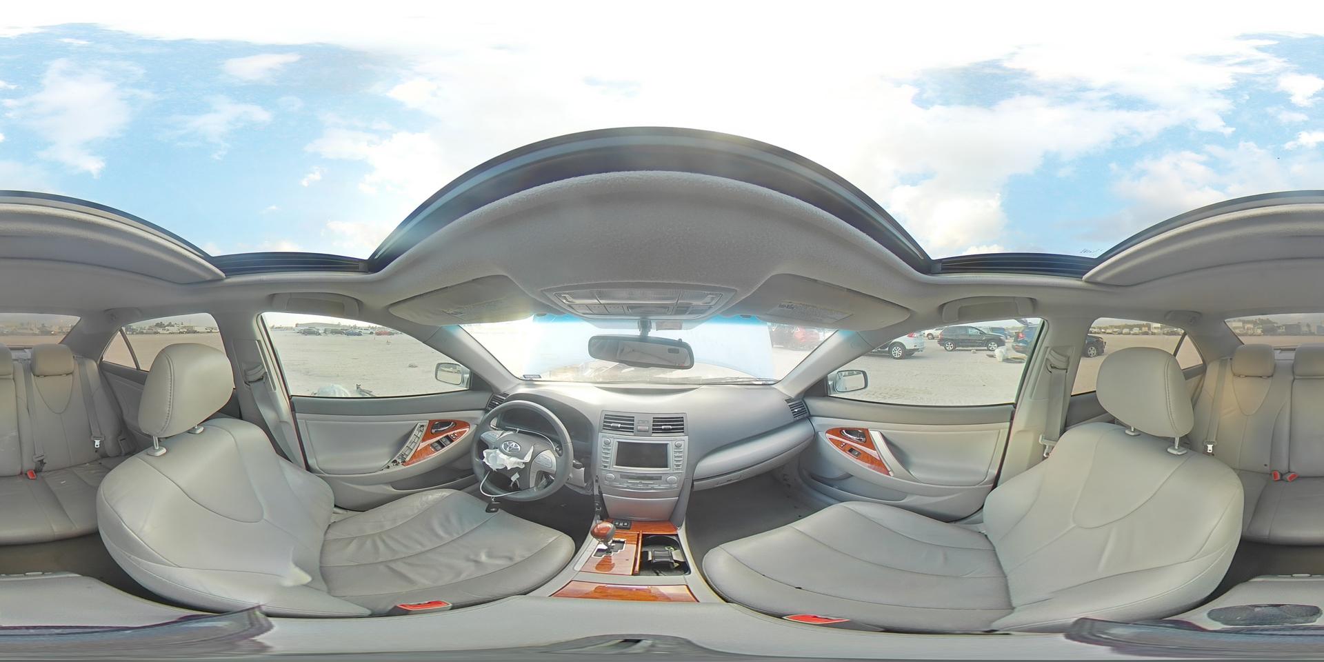 2011 TOYOTA CAMRY