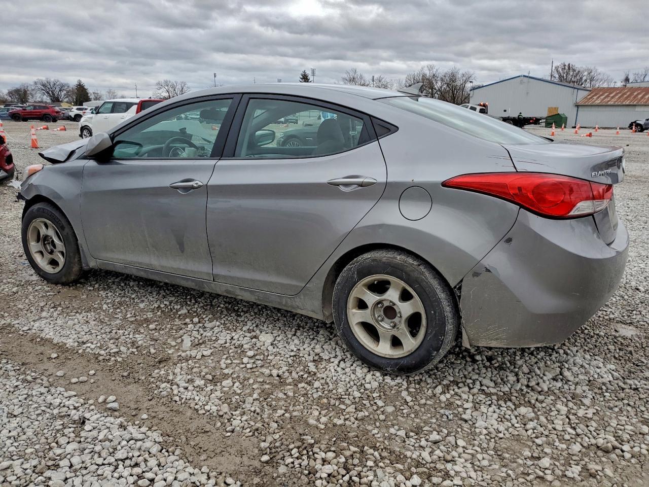 2012 HYUNDAI ELANTRA