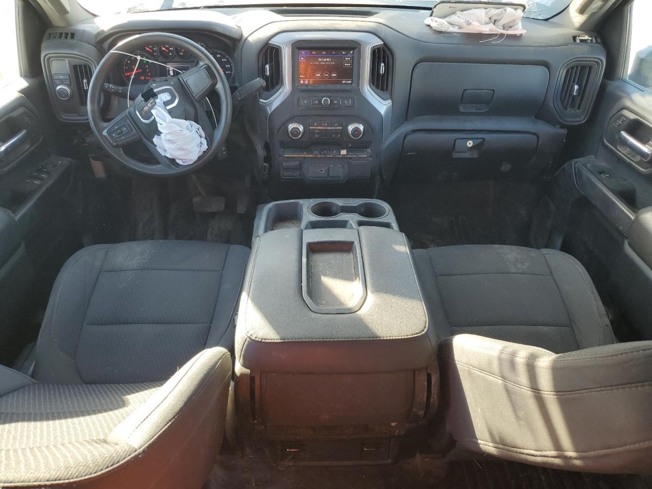 2022 GMC Sierra