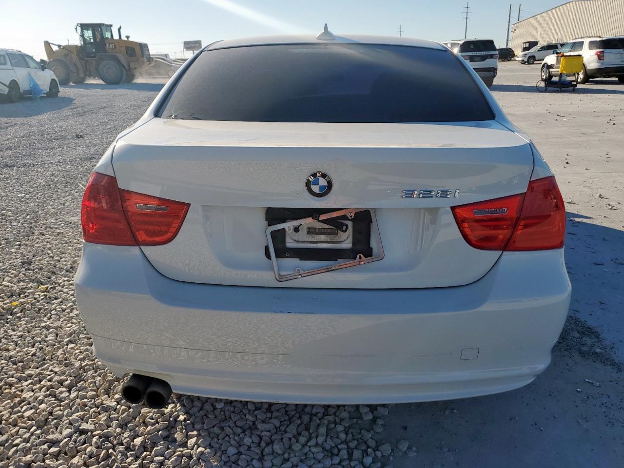 2011 BMW 3 SERIES
