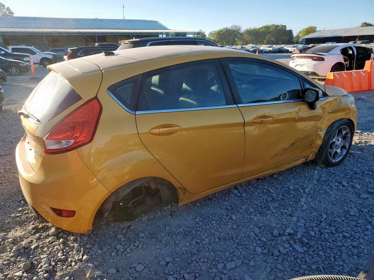 2011 FORD Fiesta