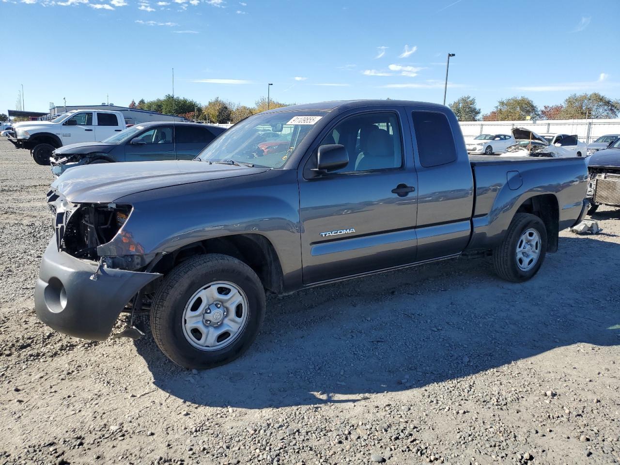 2011 TOYOTA TACOMA