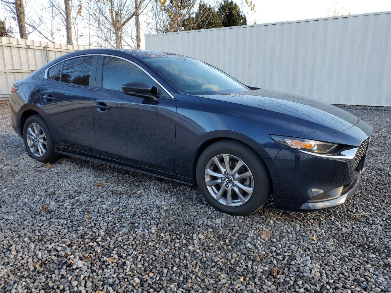 2019 MAZDA 3