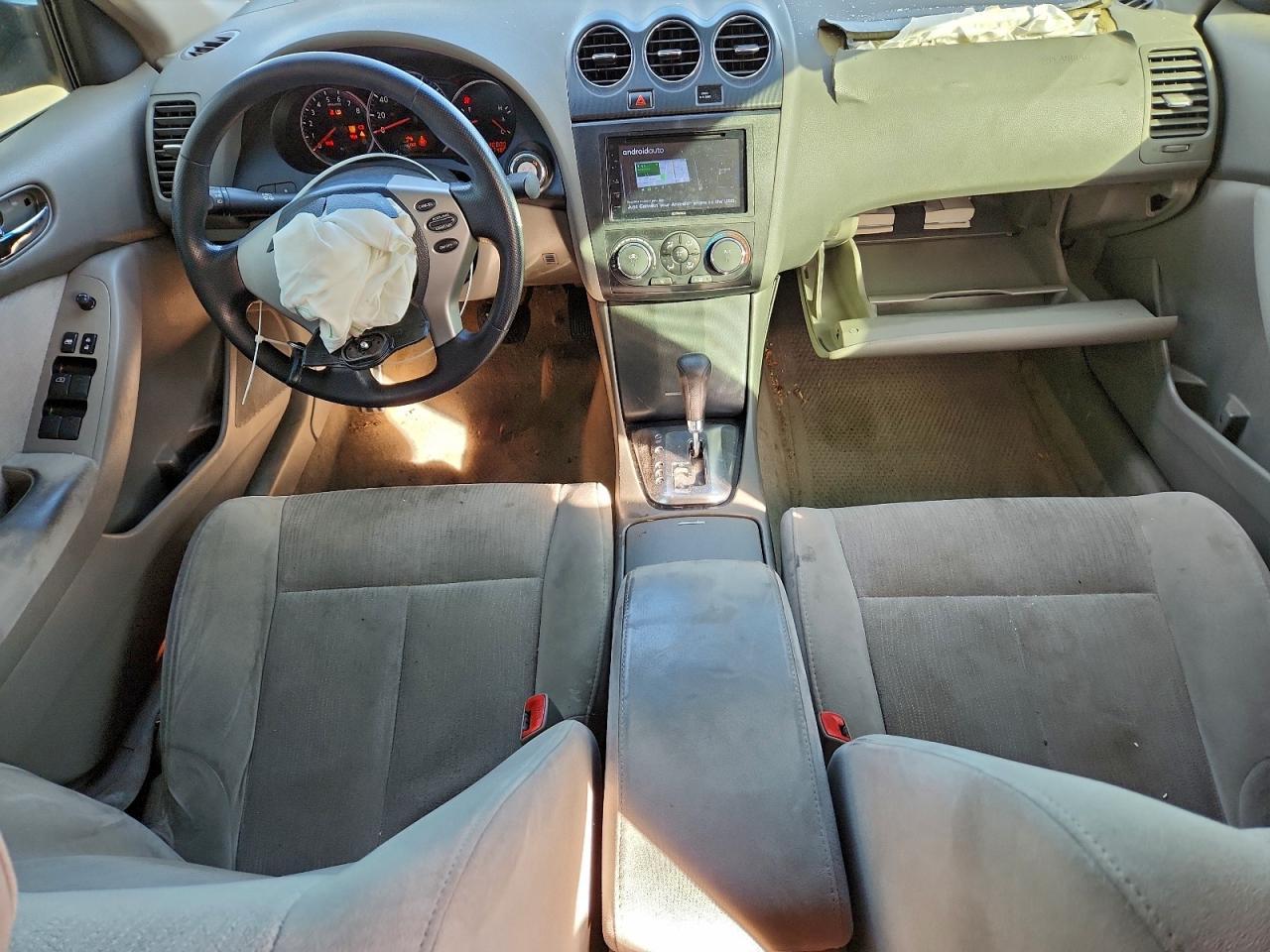 2010 NISSAN ALTIMA