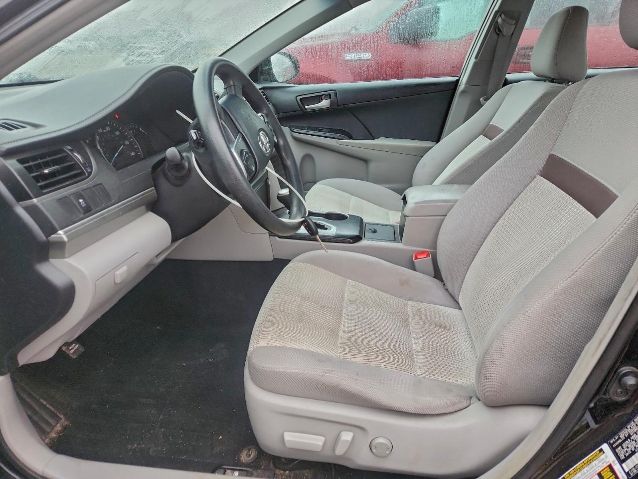 2013 TOYOTA CAMRY