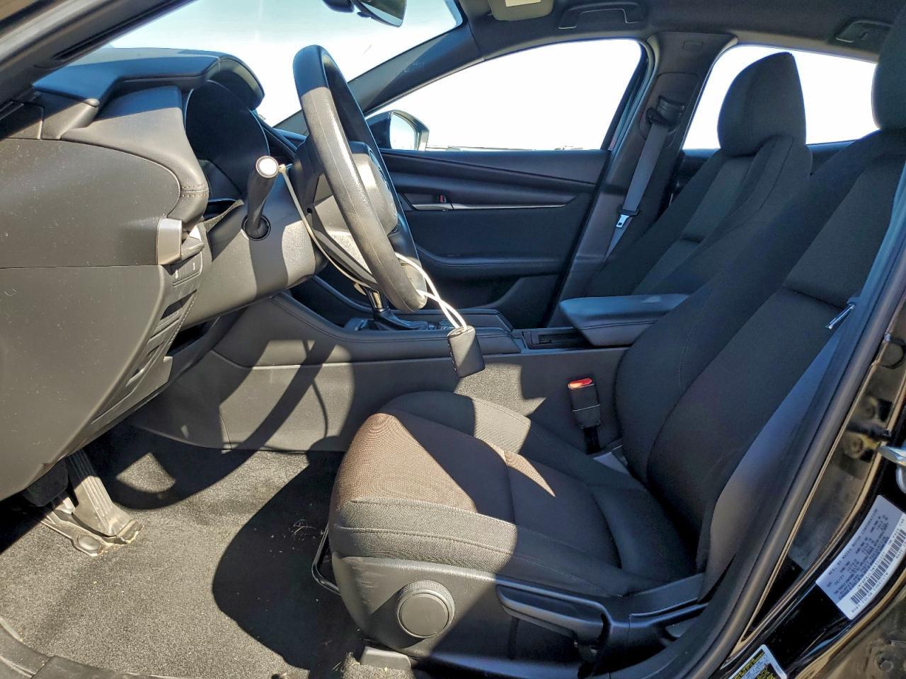 2021 MAZDA 3