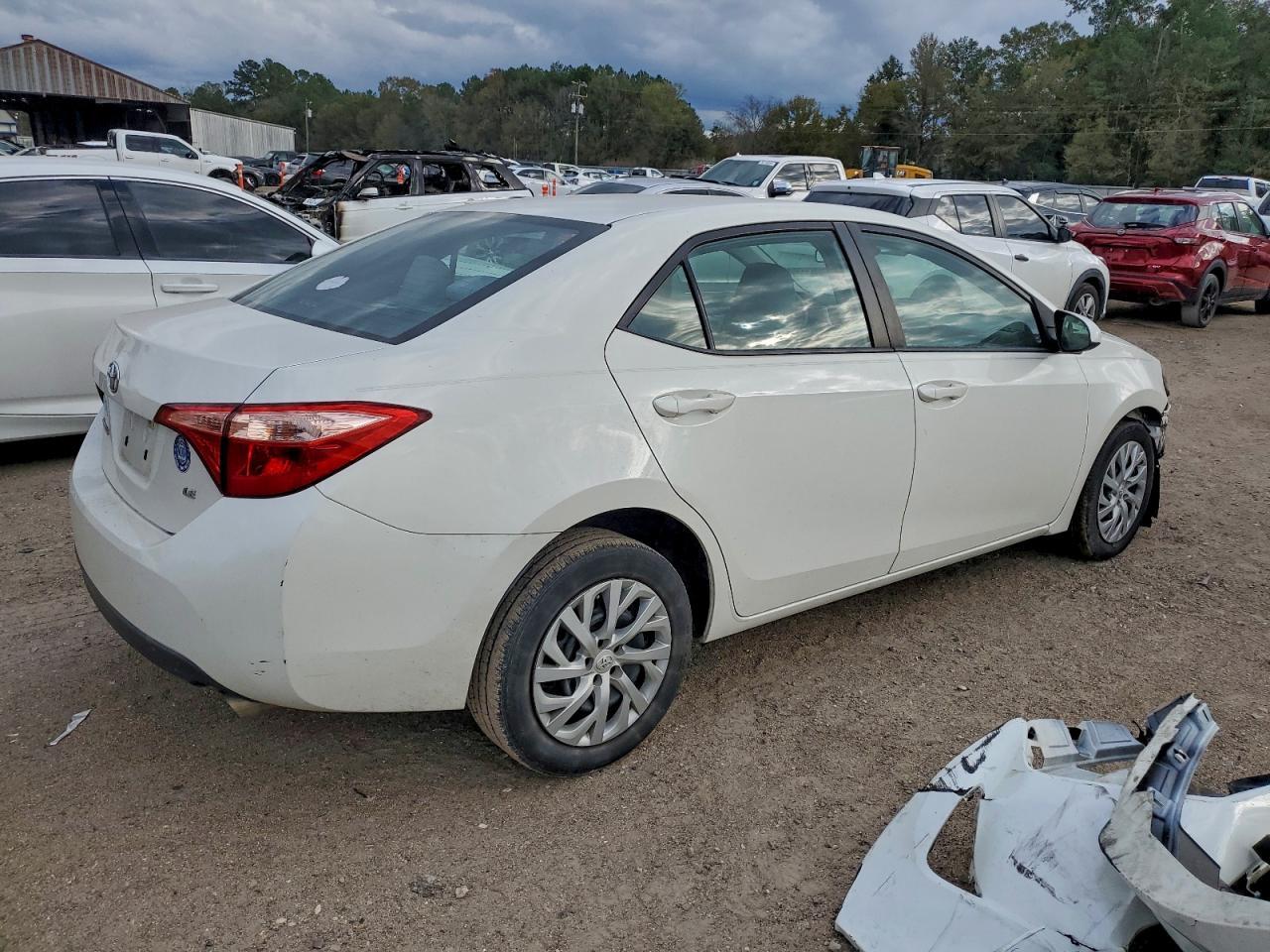 2019 TOYOTA COROLLA