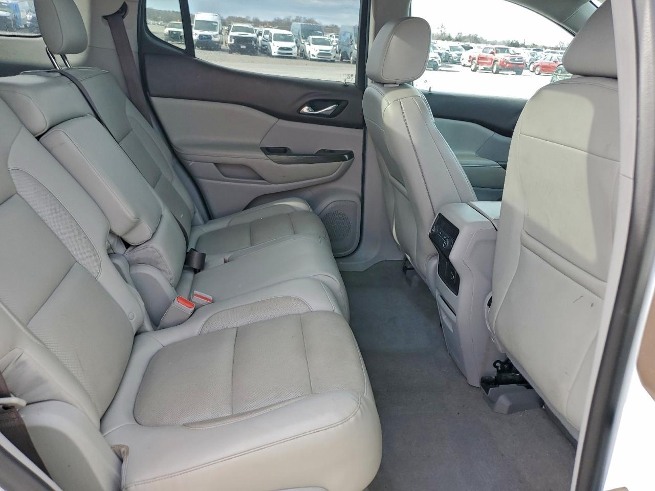 2017 GMC ACADIA