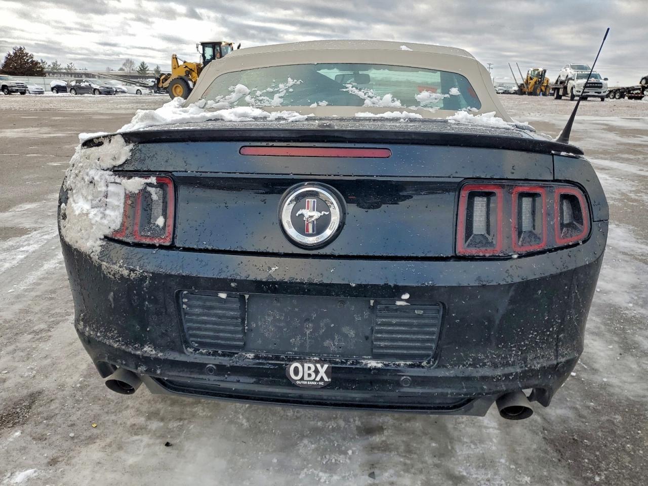 2013 FORD MUSTANG