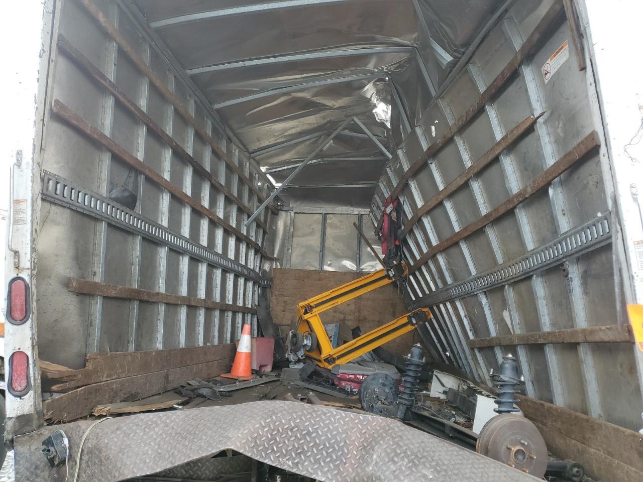2012 ISUZU Npr Hd